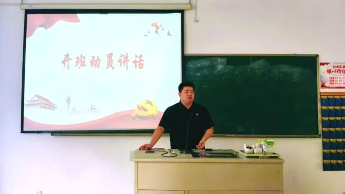 筑牢信仰之基，淬炼初心使命│护理与健康学院2025年第一期积极分子培训班顺利举行